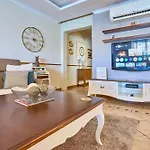 Apartment Seafront Luxury *