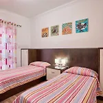 Seafront Luxury Apartment *