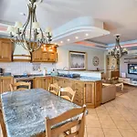 Apartment Seafront Luxury *