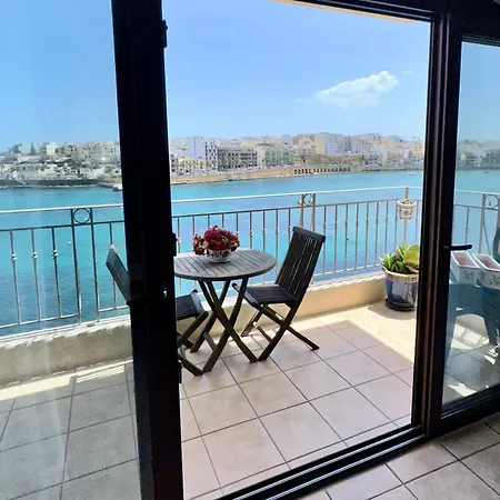 Seafront Luxury Marsaskala