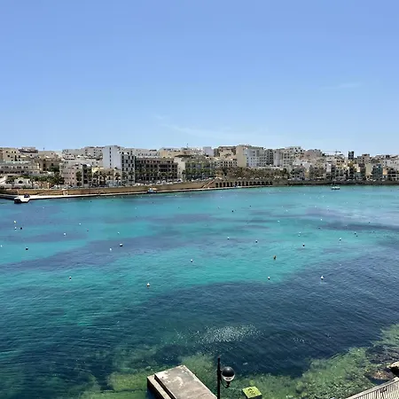 Seafront Luxury Apartment