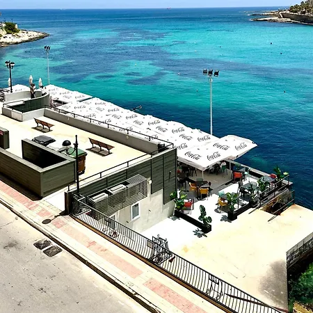 Apartment Seafront Luxury *