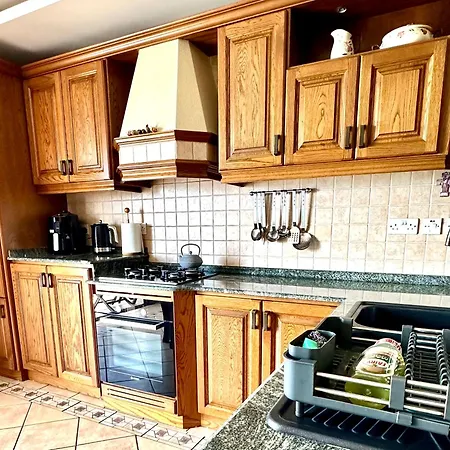 Apartment Seafront Luxury Marsaskala