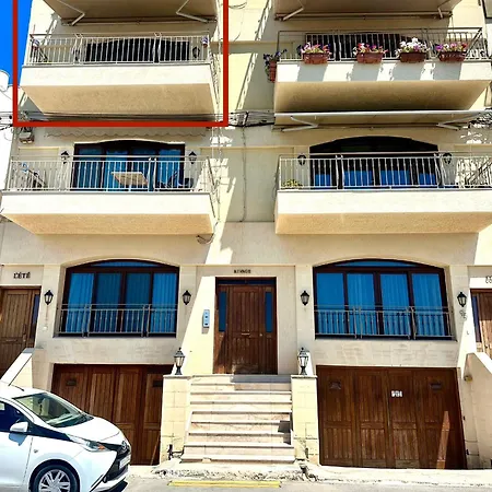 Seafront Luxury * Marsaskala