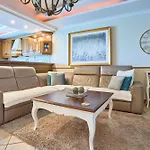 Daire Seafront Luxury *