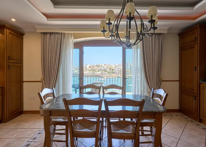Lejlighed Seafront Luxury Marsaskala